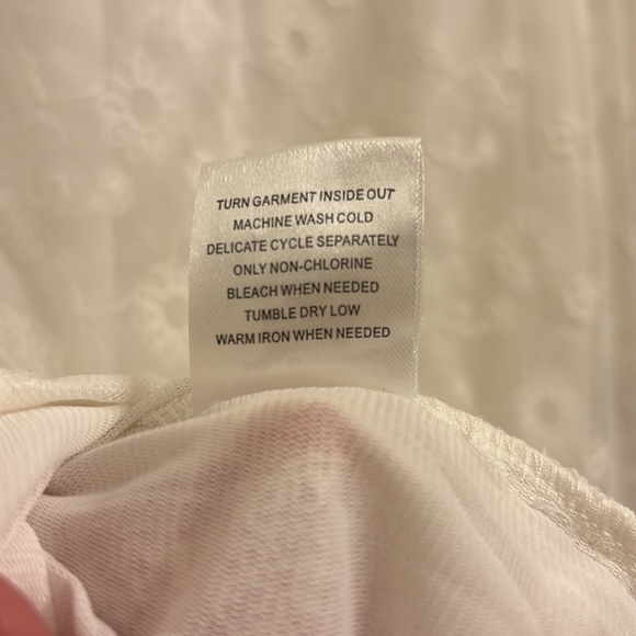 Women’s sheer ivory color blouse Retro Threads brand size Large - Picture 6 of 6